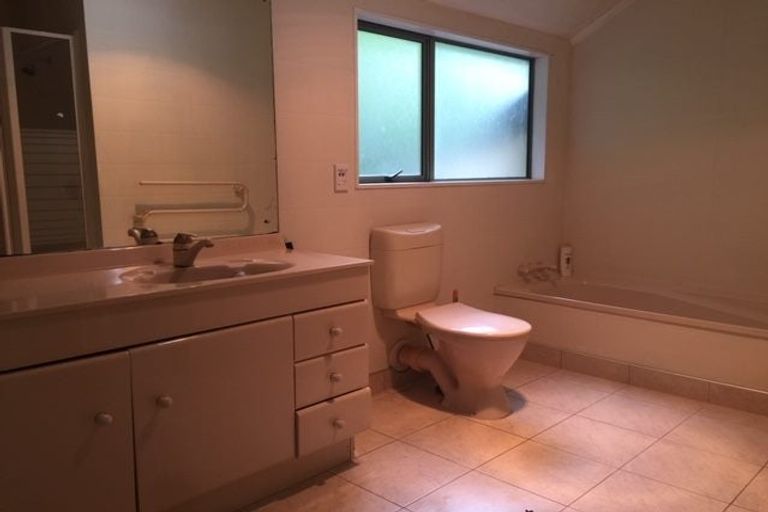 Photo of property in 84b Taylors Road, Mount Albert, Auckland, 1025