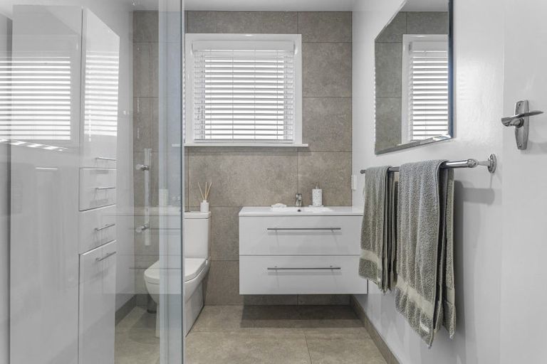 Photo of property in 3/211 Aldwins Road, Phillipstown, Christchurch, 8062