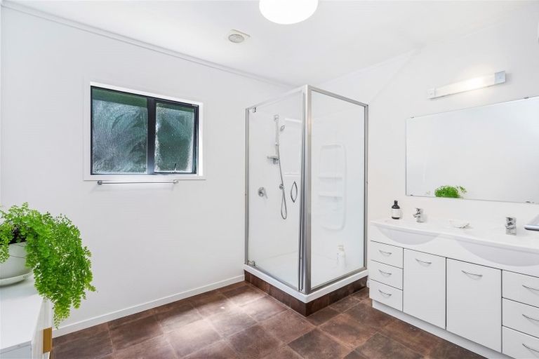 Photo of property in 493 Ngunguru Road, Glenbervie, Whangarei, 0173