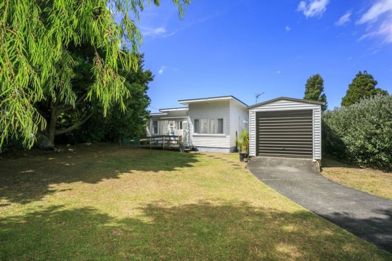 Photo of property in 61 Centreway Road, Orewa, 0931
