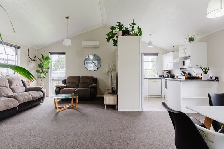 Photo of property in 15 Ranfurly Road, Feilding, 4702