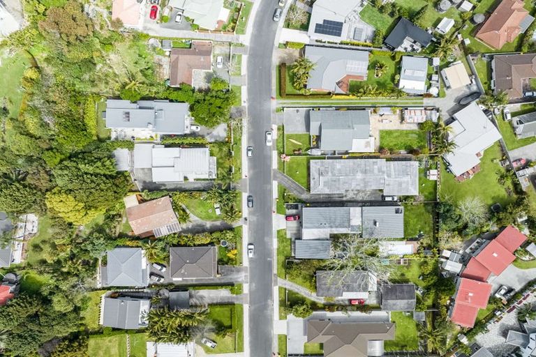 Photo of property in 33a The Circle, Manly, Whangaparaoa, 0930