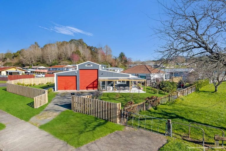 Photo of property in 1 Owen Road, Kawerau, 3127