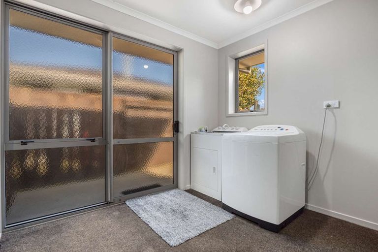 Photo of property in 5 Barbary Close, Wharewaka, Taupo, 3330