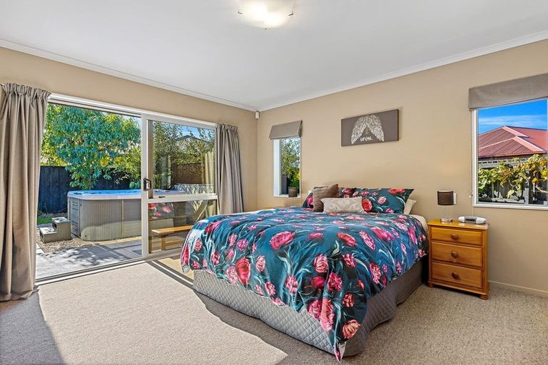 Photo of property in 11 Berkeley Close, Rangiora, 7400