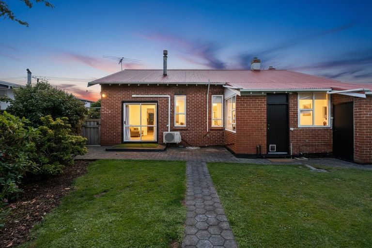 Photo of property in 32 Moreau Street, Saint Kilda, Dunedin, 9012