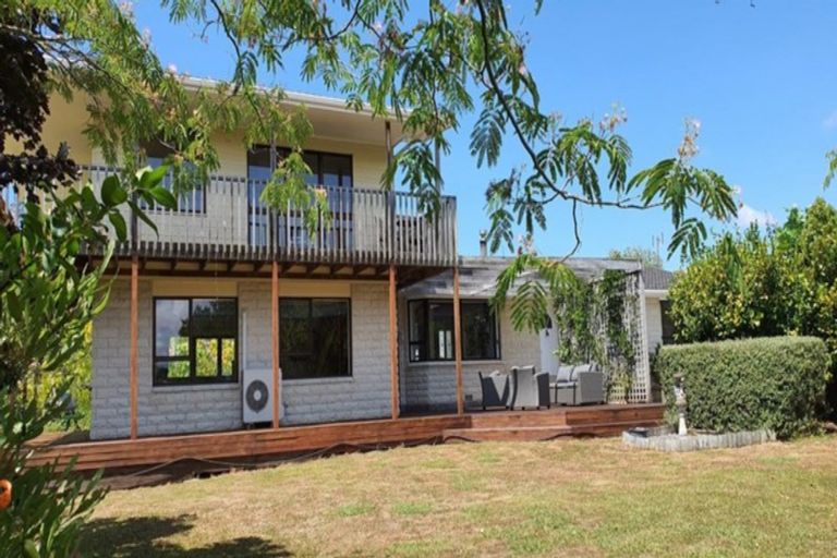 Photo of property in 1447 Martinborough Masterton Road, Gladstone, Masterton, 5884