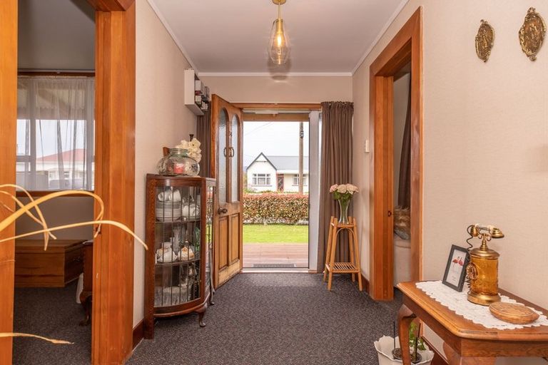 Photo of property in 34 Queen Street, Westport, 7825