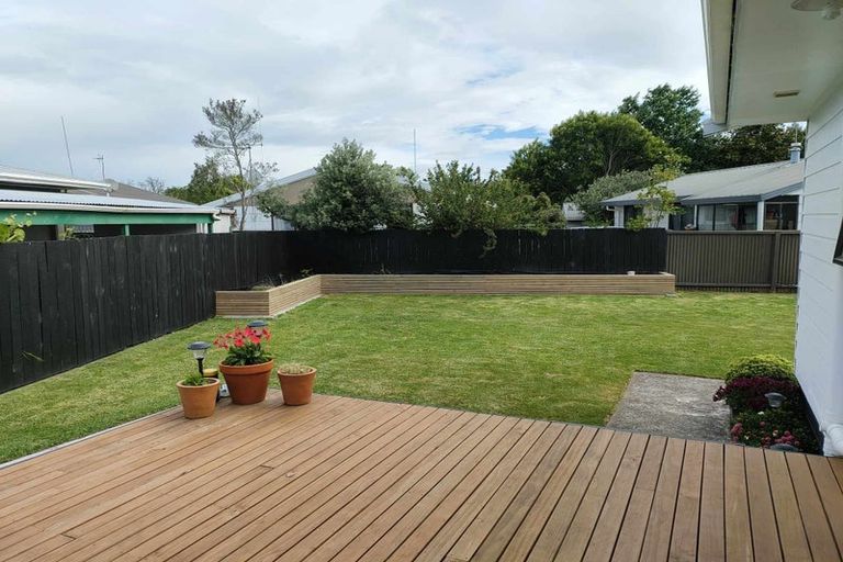 Photo of property in 5 Sequoia Place, Pukete, Hamilton, 3200