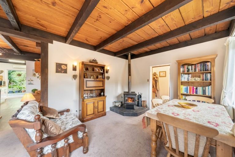 Photo of property in 246 Plateau Road, Te Marua, Upper Hutt, 5018