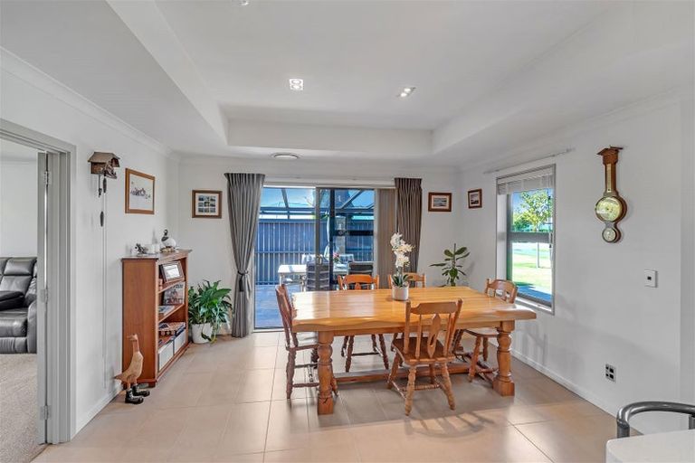 Photo of property in 37 Aberdeen Road, Prebbleton, 7604