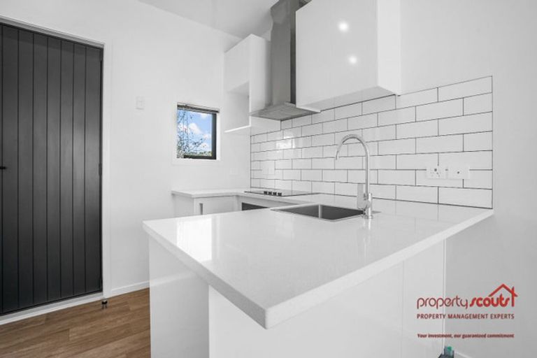 Photo of property in 4/694 Whangaparaoa Road, Stanmore Bay, Whangaparaoa, 0932