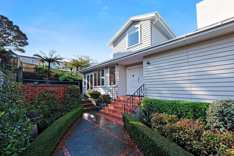 Photo of property in 50 Alexandra Road, Hataitai, Wellington, 6021