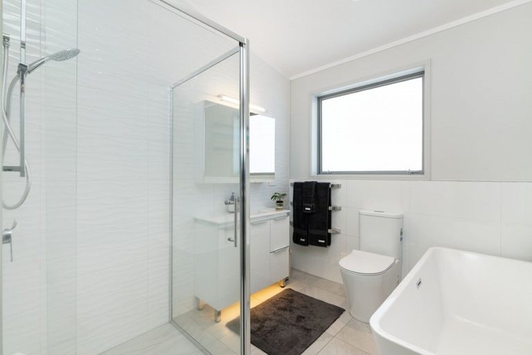 Photo of property in 912a Papamoa Beach Road, Papamoa Beach, Papamoa, 3118