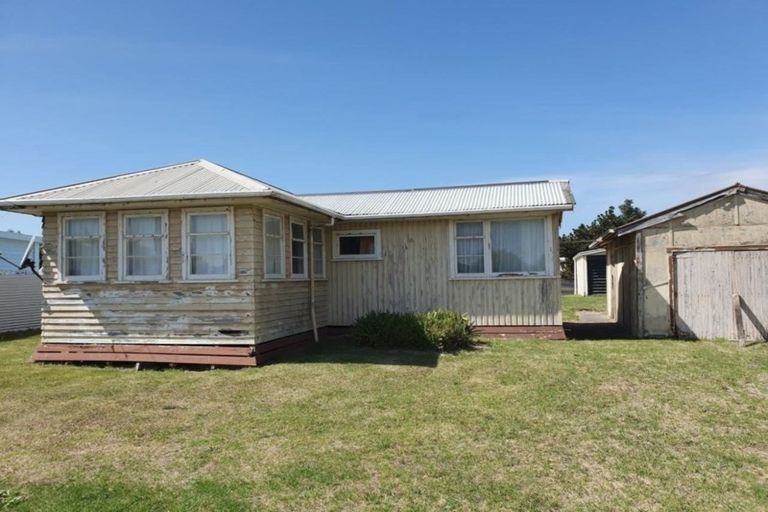 Photo of property in 23 Muapoko Street, Himatangi Beach, Foxton, 4891