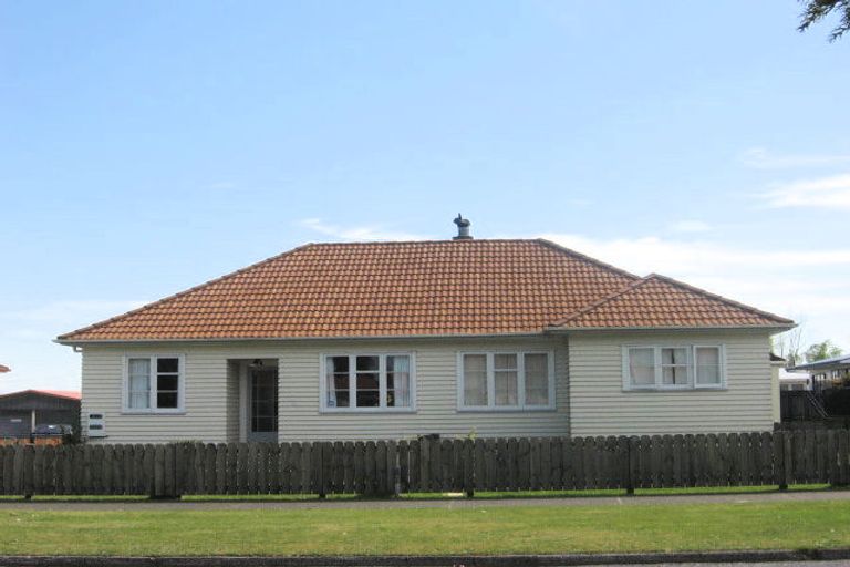 Photo of property in 13 Wallace Crescent, Glenholme, Rotorua, 3010