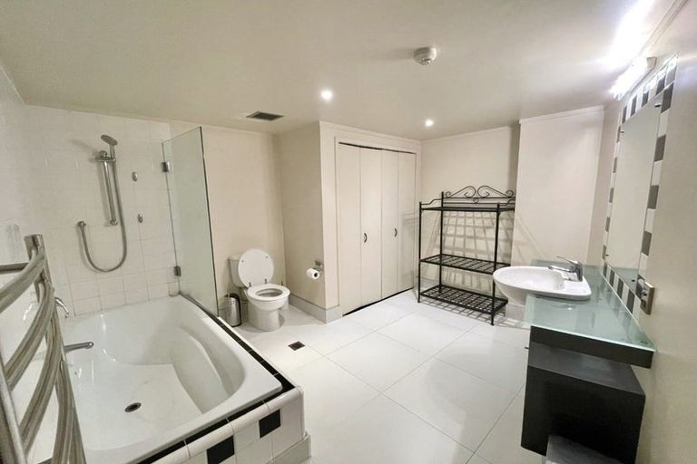 Photo of property in Dominion Apartments, 6/80 Victoria Street, Wellington Central, Wellington, 6011