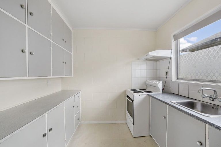 Photo of property in 19 Hildreth Street, Karori, Wellington, 6012