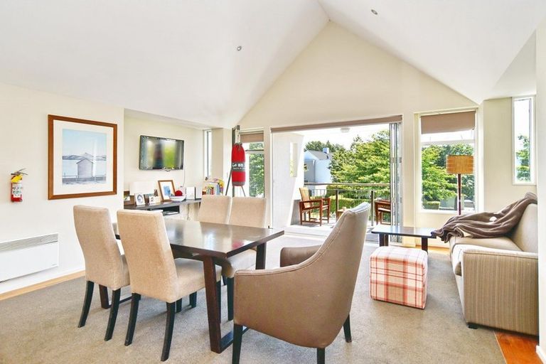 Photo of property in 8/6 Harts Creek Lane, Northwood, Christchurch, 8051