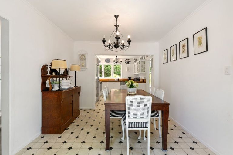 Photo of property in 5 Khouri Avenue, Karori, Wellington, 6012