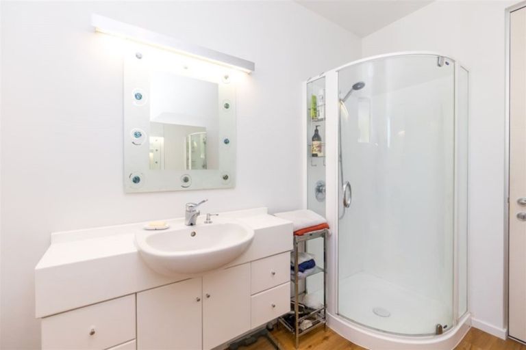 Photo of property in 50 Waiwetu Street, Fendalton, Christchurch, 8052