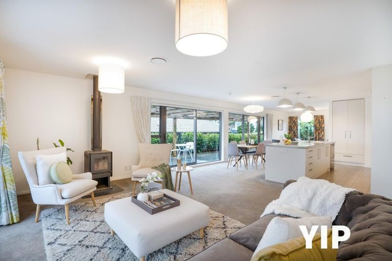 Photo of property in 19 Lacebark Lane, Woodridge, Wellington, 6037