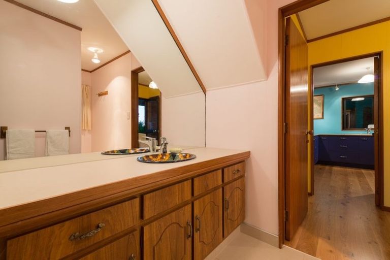 Photo of property in 20 Florance Avenue, Russell, 0202