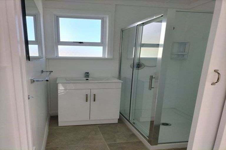 Photo of property in 143 Bartholomew Road, Levin, 5510