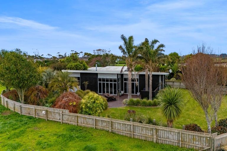 Photo of property in 82 Mawhitiwhiti Road, Normanby, Hawera, 4675