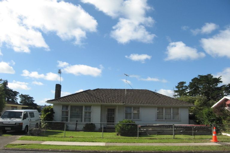 Photo of property in 64 Ennis Avenue, Pakuranga Heights, Auckland, 2010