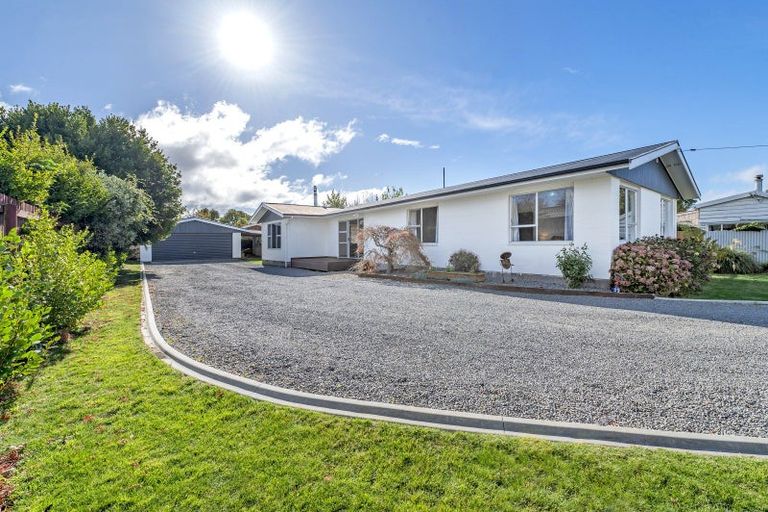 Photo of property in 24 North Terrace, Darfield, 7510