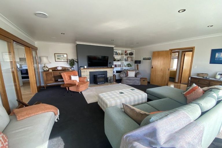 Photo of property in 24 Pembroke Street, Taradale, Napier, 4112