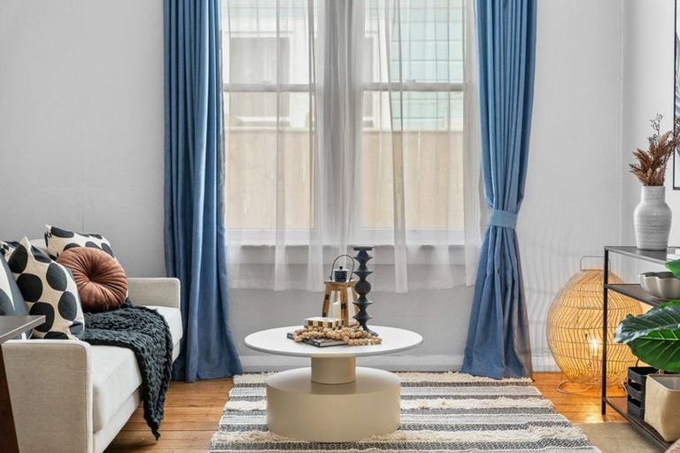 Photo of property in 18 Tay Street, Whanganui, 4500