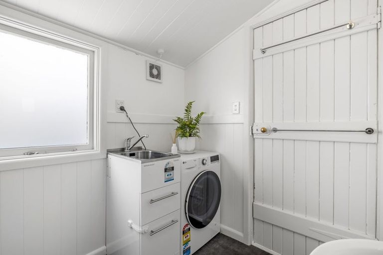 Photo of property in 176a Cashmere Road, Hoon Hay, Christchurch, 8025