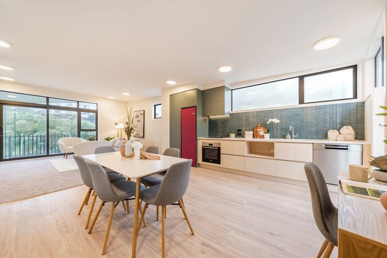 Photo of property in 7/52 Northland Road, Northland, Wellington, 6012