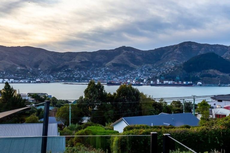 Photo of property in 8 Ngatea Road, Diamond Harbour, Lyttelton, 8971