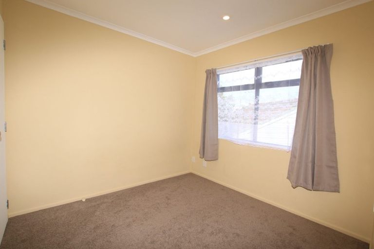 Photo of property in 61 Alabaster Drive, Papatoetoe, Auckland, 2025