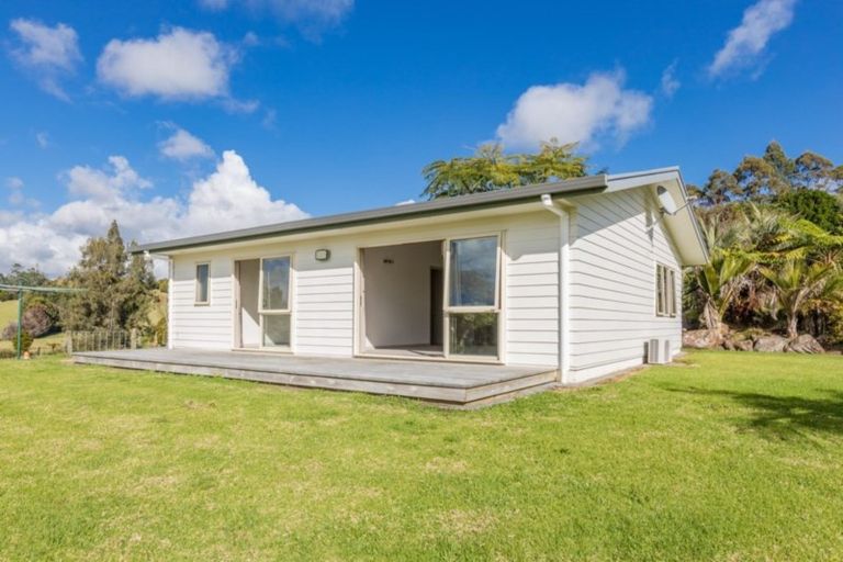 Photo of property in 121d Waimate North Road, Kerikeri, 0293