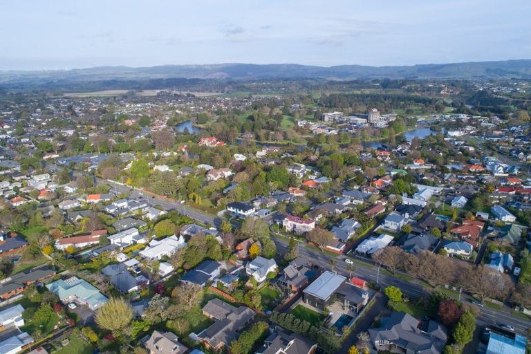 Photo of property in 4 Seaton Court, Hokowhitu, Palmerston North, 4410