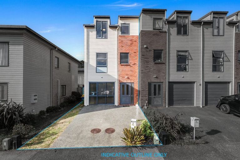 Photo of property in 7 Barnea Circle, Glen Eden, Auckland, 0602