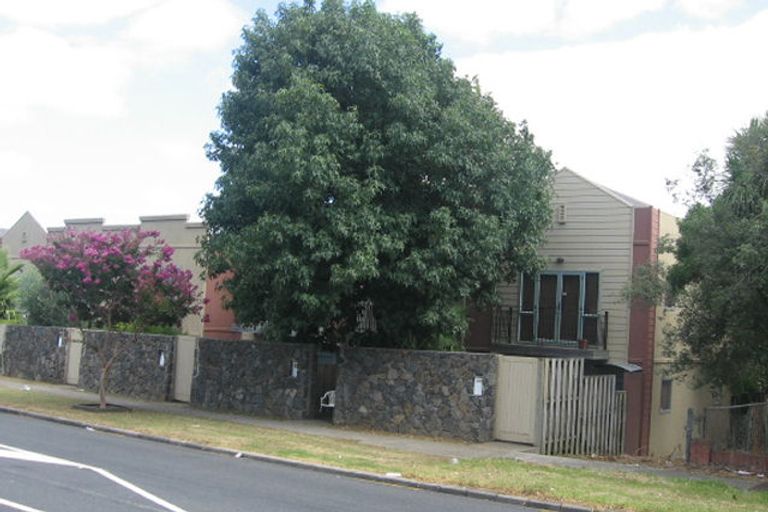 Photo of property in 93d Mays Road, Onehunga, Auckland, 1061