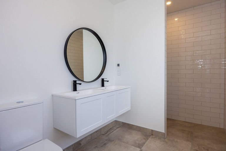 Photo of property in 24 Campbell Road, Wanaka, 9305