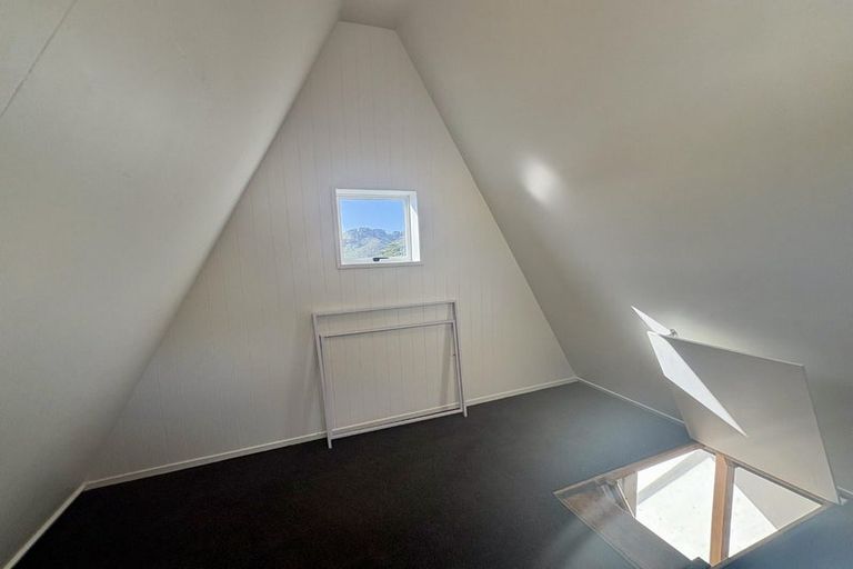 Photo of property in 2/73a Nevay Road, Miramar, Wellington, 6022