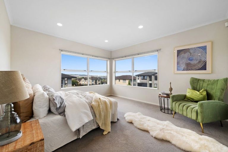 Photo of property in 231 Jeffs Road, Flat Bush, Auckland, 2016