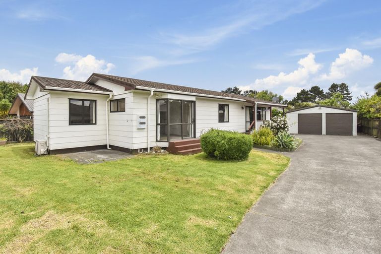 Photo of property in 57 Carnoustie Drive, Wattle Downs, Auckland, 2103