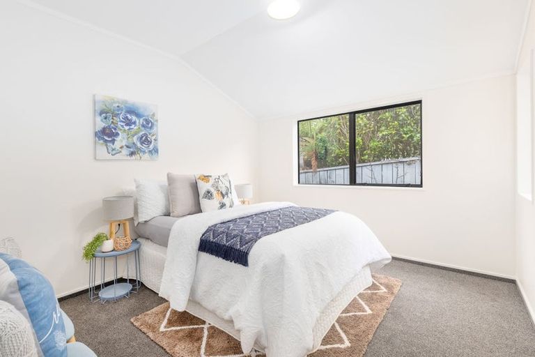 Photo of property in 12 Toru Road, Paraparaumu Beach, Paraparaumu, 5032