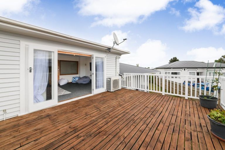 Photo of property in 53 Highbury Avenue, Highbury, Palmerston North, 4412