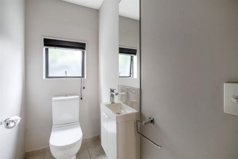 Photo of property in 31 Gallaghan Close, Wigram, Christchurch, 8042