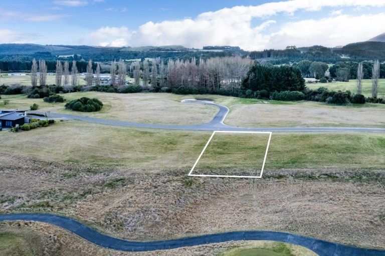 Photo of property in 36 The Fairways, Kinloch, Taupo, 3377