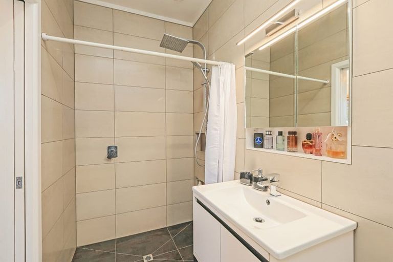 Photo of property in 7 Longlands Road East, Longlands, Hastings, 4172